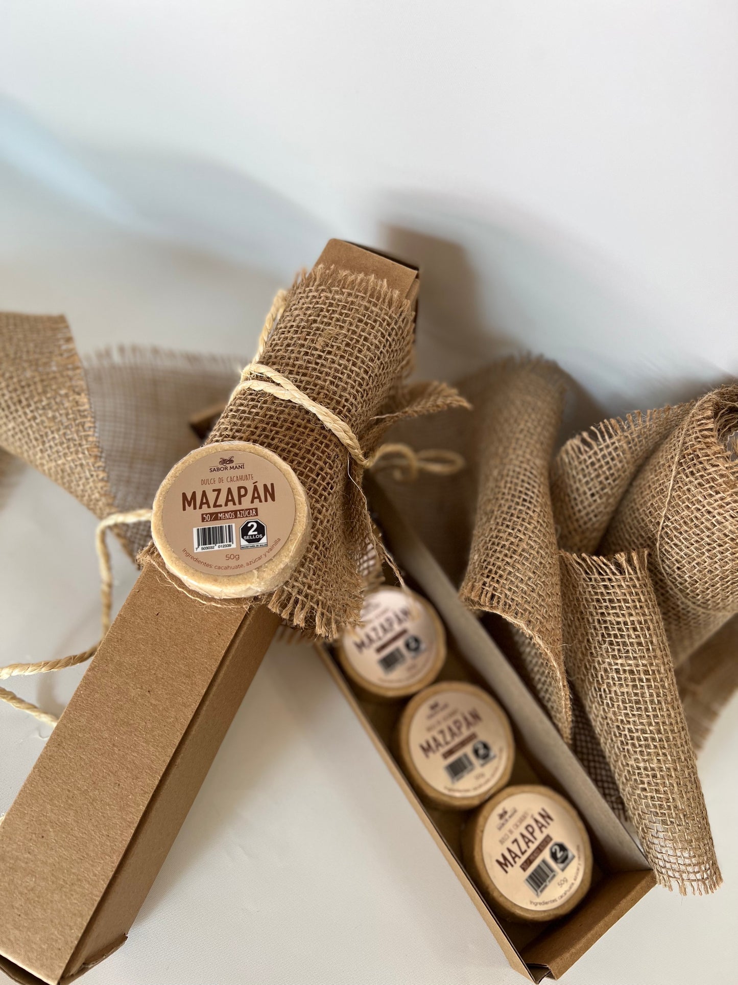 Caja de Mazapán SABOR MANÍ 50% menos azúcar con 10 piezas de 50g c/u